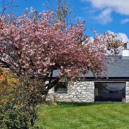 The Barn Villa Fort William Exterior photo